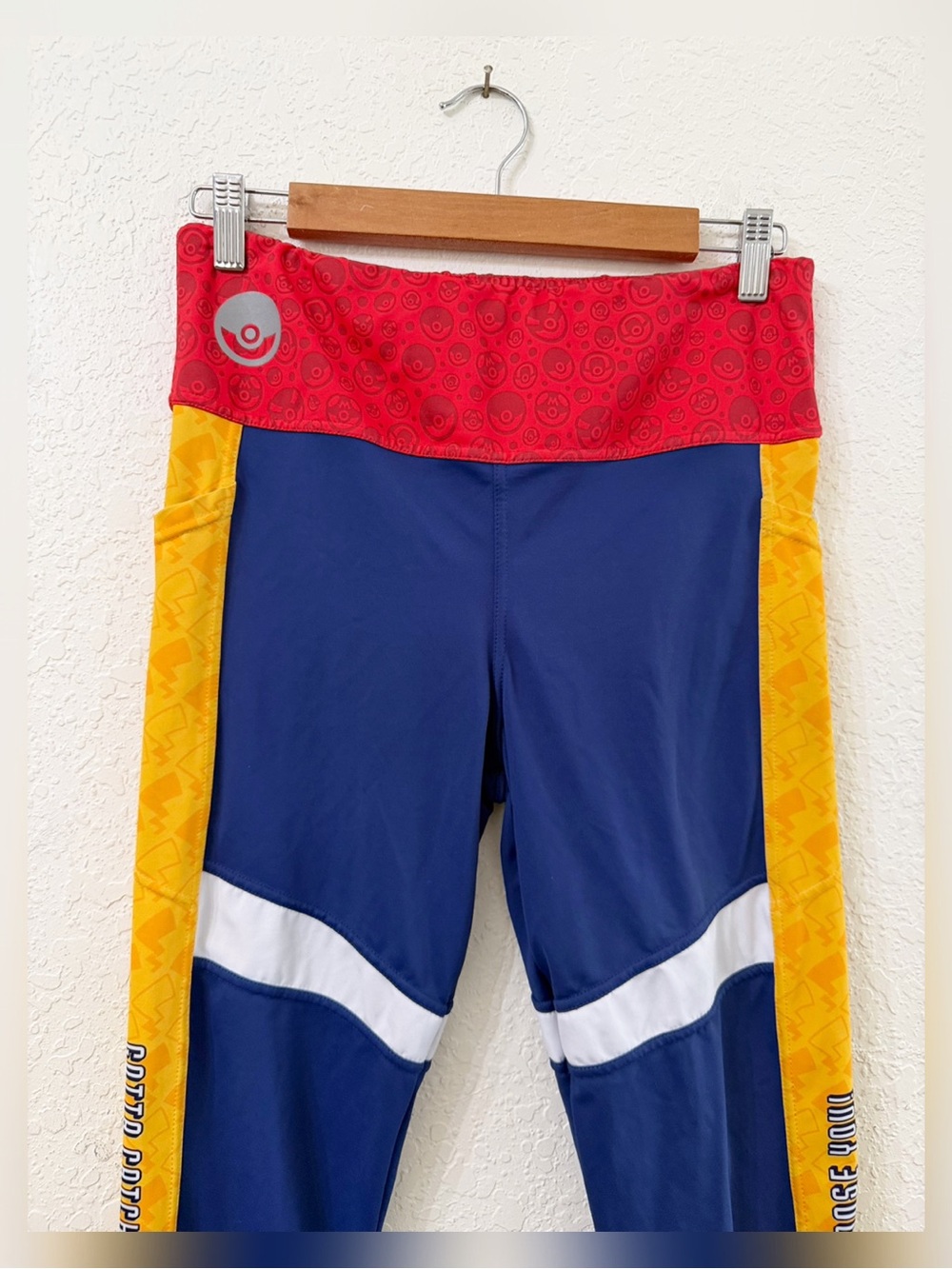 BlackMilk x Pokémon Trainer Leggings - L - Picture 3 of 14